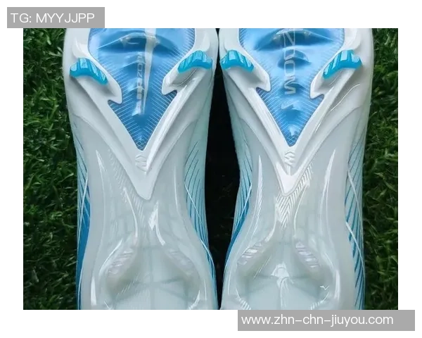 如何正确磨钉足球鞋以提升场地抓地力和舒适度的实用技巧分享 如何正确磨钉足球鞋以提升场地抓地力和舒适度的实用技巧分享